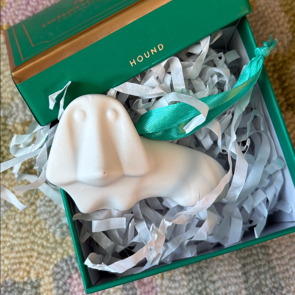 Jonathan Adler Porcelain Ornament HOUND NWT in box